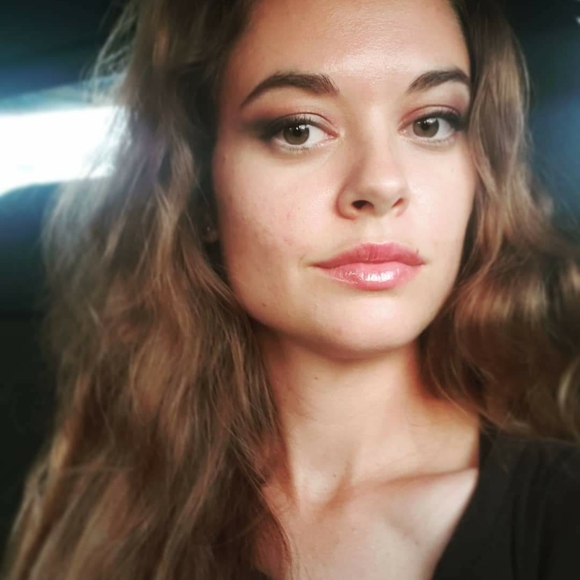 Meet your Posher, Brittany - Picture 8 of 13